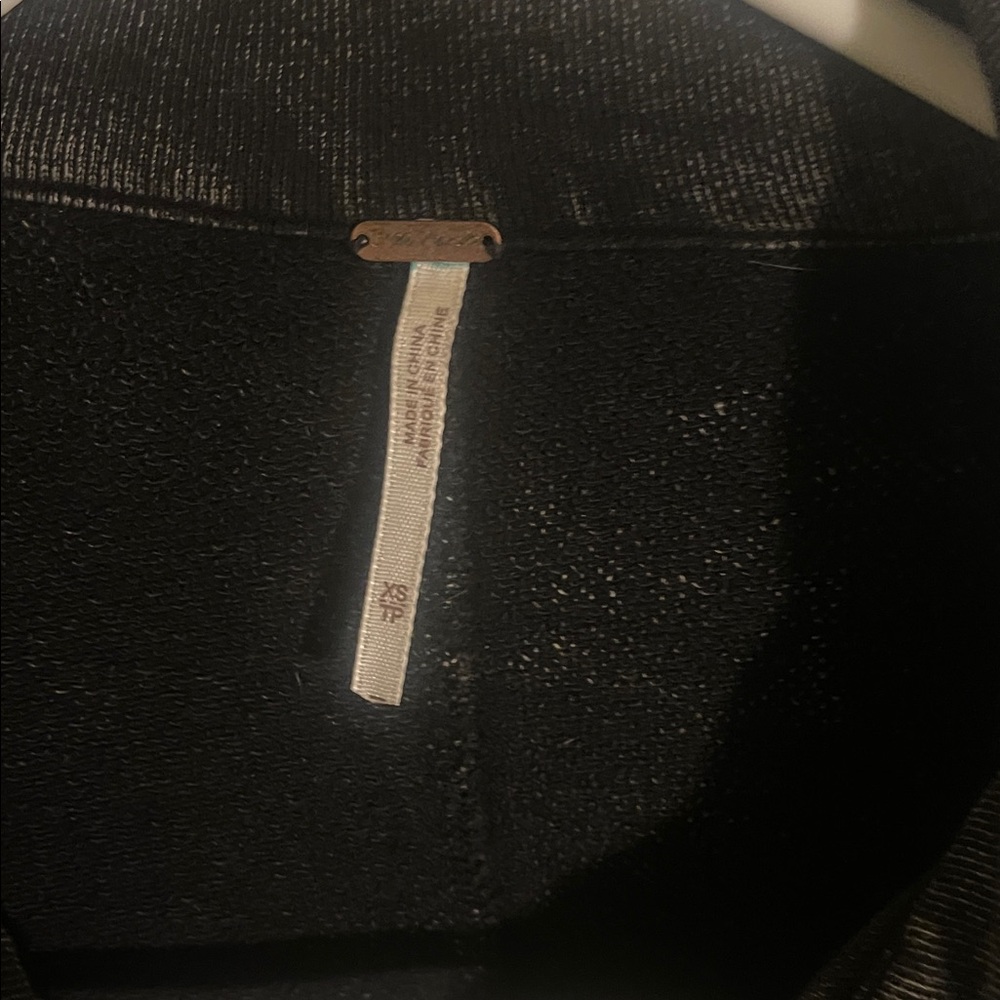 Free people - Women's Black Distressed Jacket - Picture 2 of 8